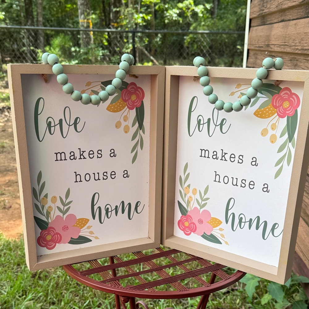 Floral Wall Art with Beaded Hanger 2-piece